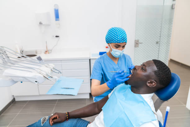 Best Emergency Tooth Extraction in Newport, MN